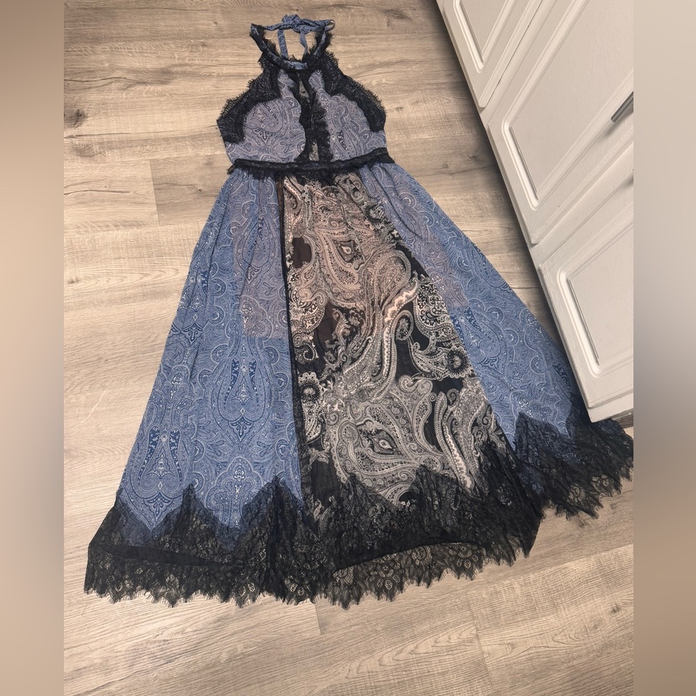 Zara Black and Blue Lace Backless Dress - Picture 2 of 16